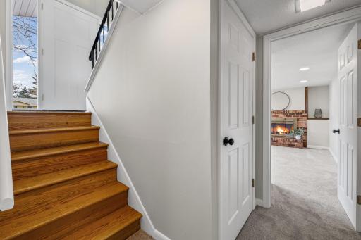 9117 31st Avenue N, Minneapolis, MN 55427
