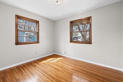 9117 31st Avenue N, Minneapolis, MN 55427