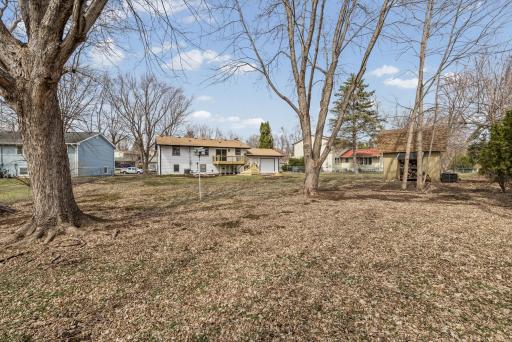 9117 31st Avenue N, Minneapolis, MN 55427