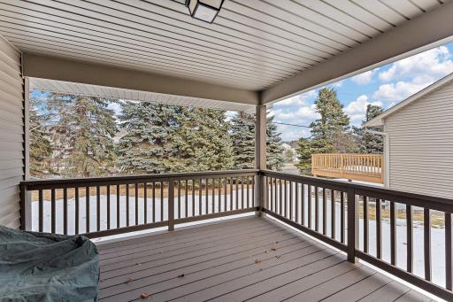 Covered patio - great for enjoying beautiful Spring & Summer nights!
