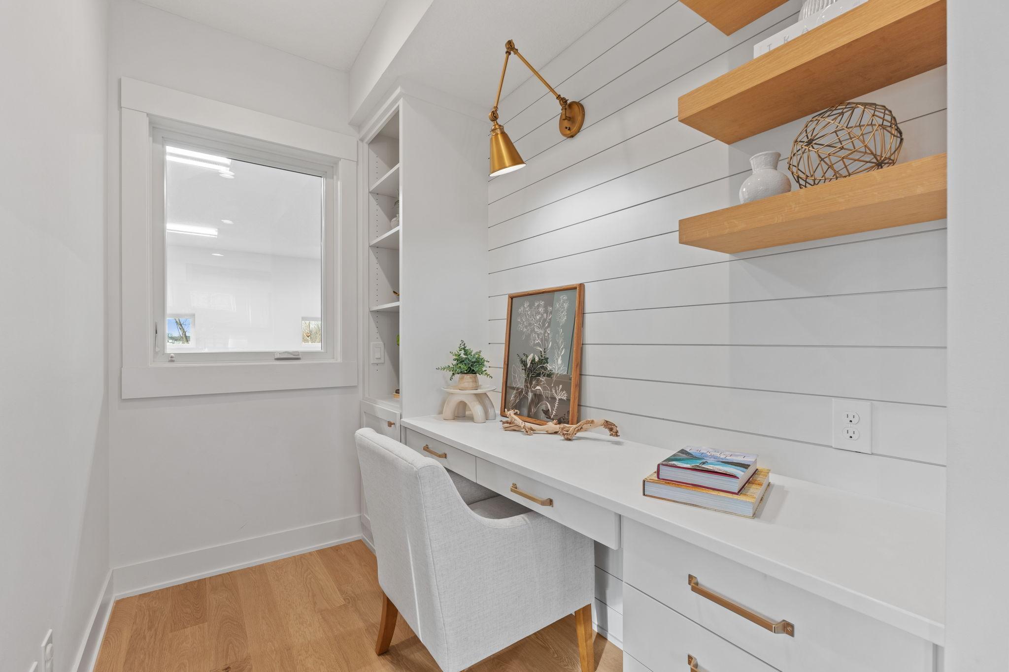 75-web-or-mls-769 Woodland Hill Ct-75.jpg