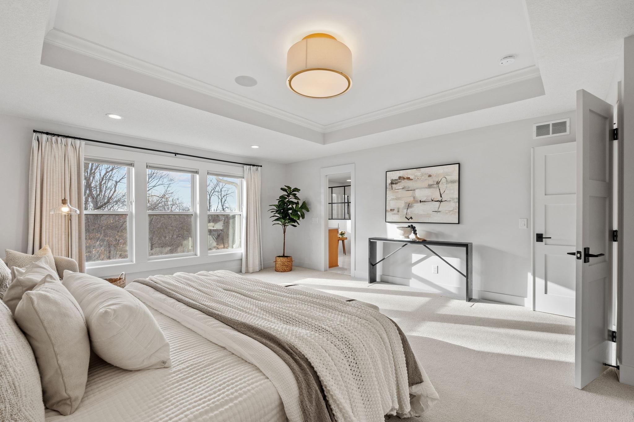 104-web-or-mls-769 Woodland Hill Ct-104.jpg