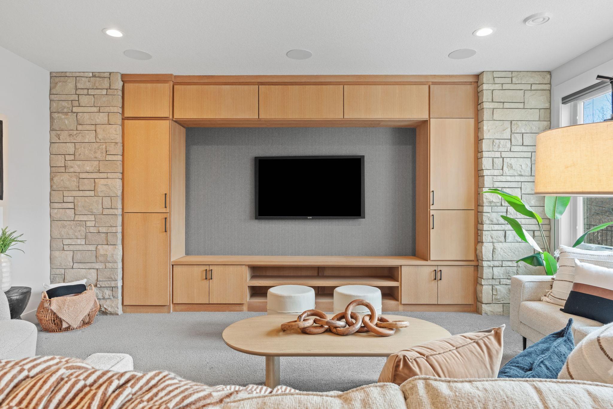 117-web-or-mls-769 Woodland Hill Ct-117.jpg