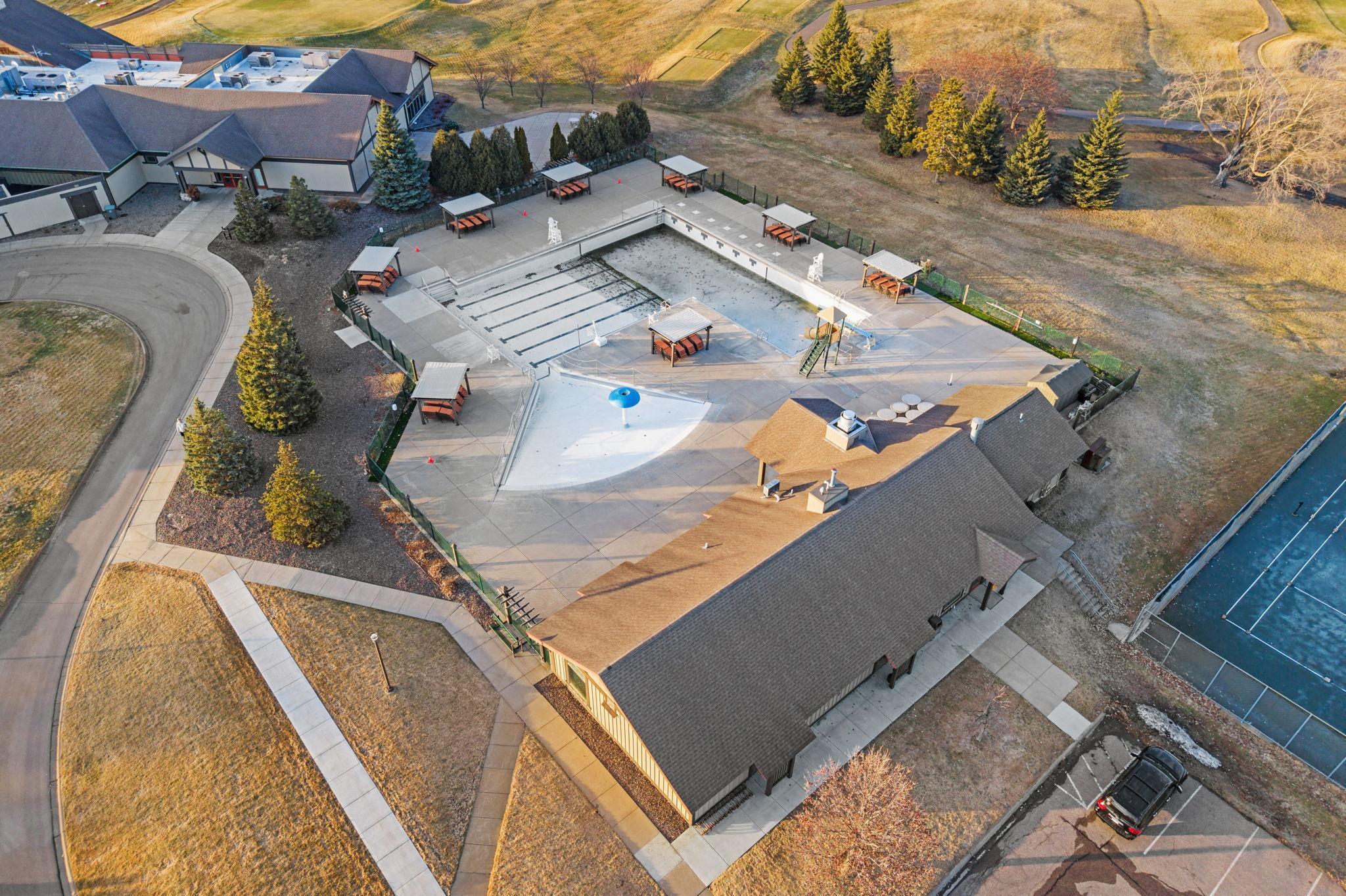 32-web-or-mls-769 Woodland Hill Ct-32.jpg