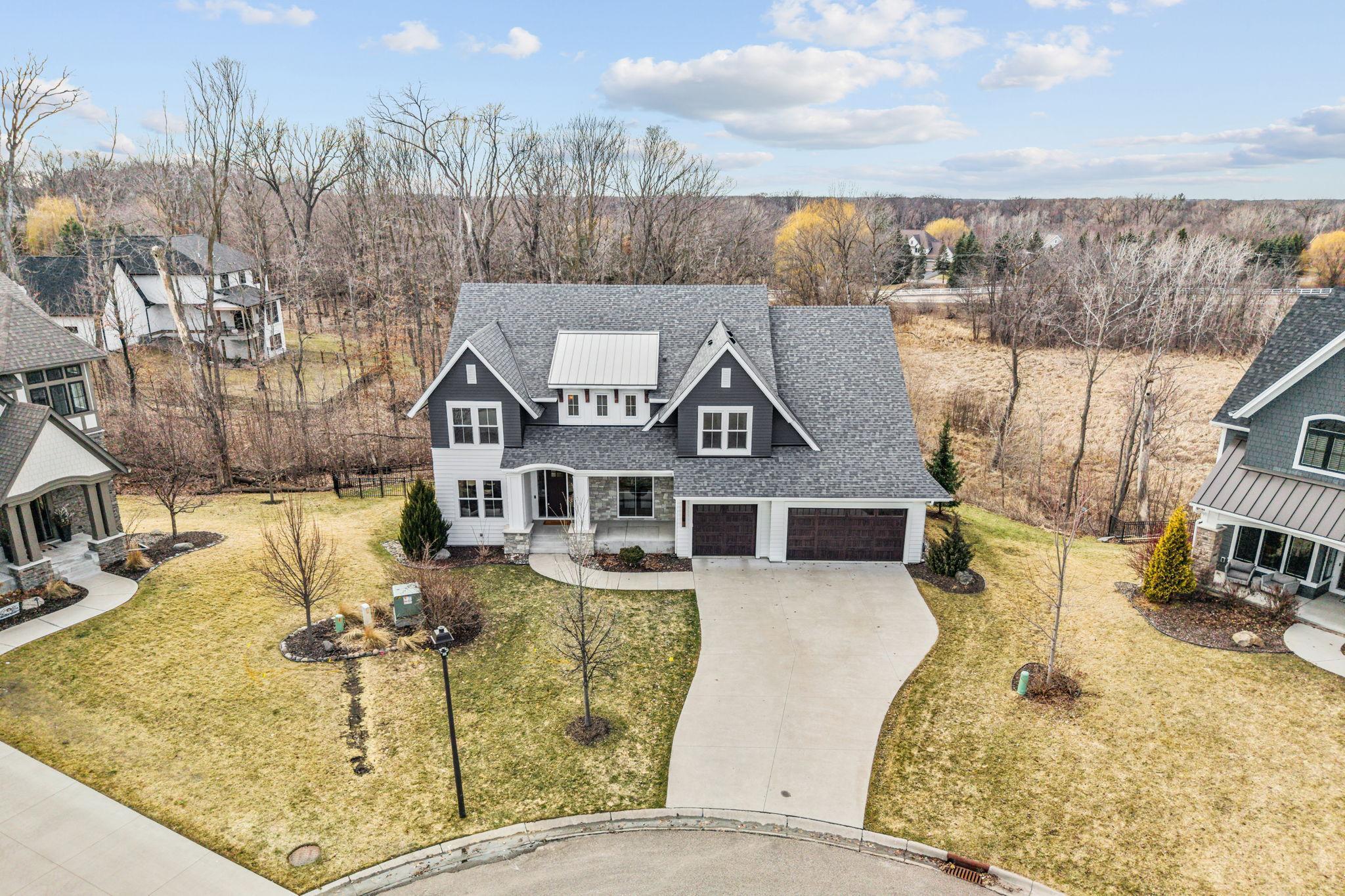 21-web-or-mls-769 Woodland Hill Ct-21.jpg