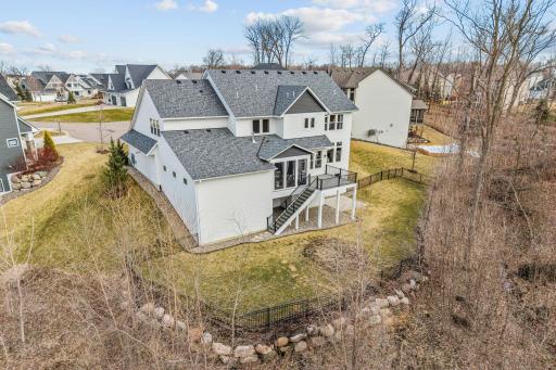 24-web-or-mls-769 Woodland Hill Ct-24.jpg