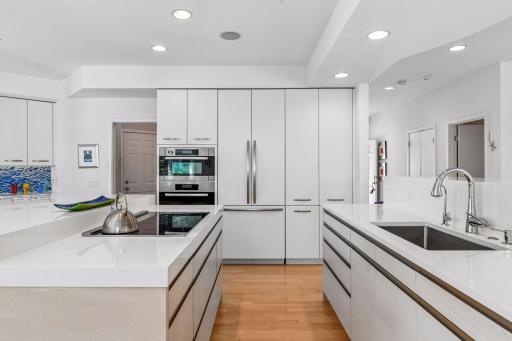 2948 Pelican Point Circle, Mound, MN 55364