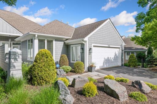 2948 Pelican Point Circle, Mound, MN 55364