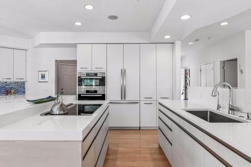 2948 Pelican Point Circle, Mound, MN 55364