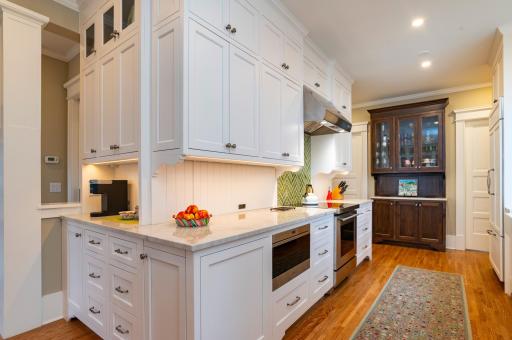 789 Lincoln Avenue, Saint Paul, MN 55105