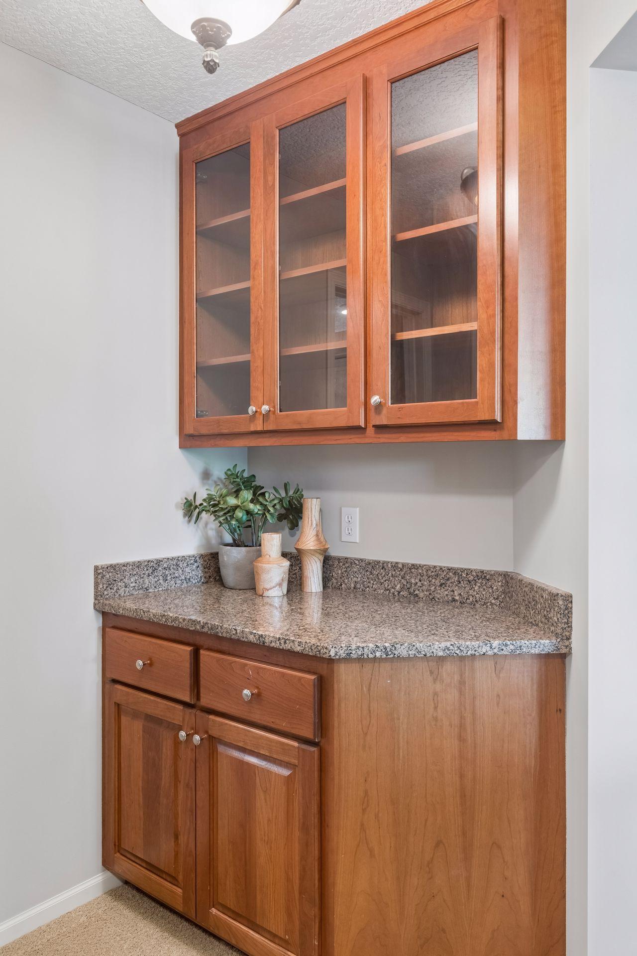 Coffee station, Tons of storage throughout