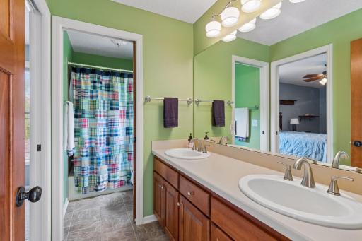 195 Prairie Creek Road, Hamel, MN 55340