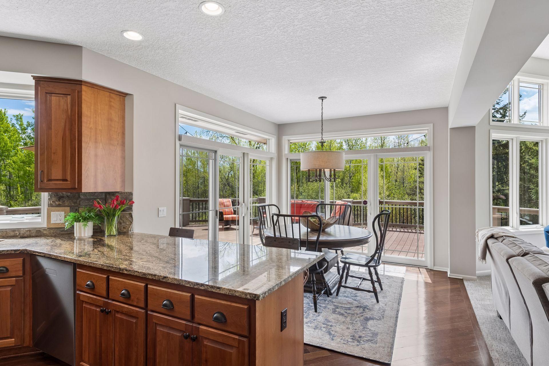 Easy kitchen to move in