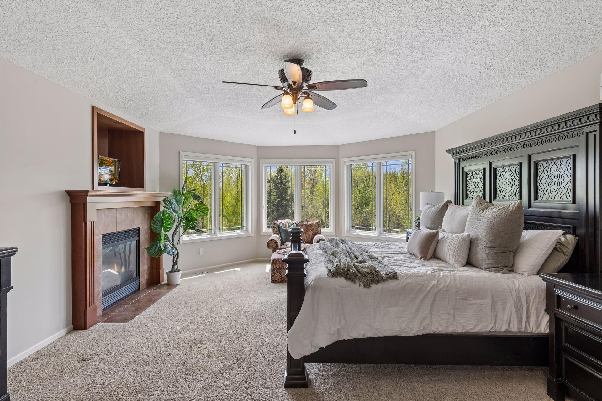Spacious primary bedroom