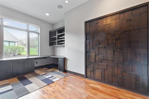 Office with Murphy bed - can be used as bedroom