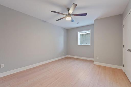 702 Valley Way, Hopkins, MN 55305