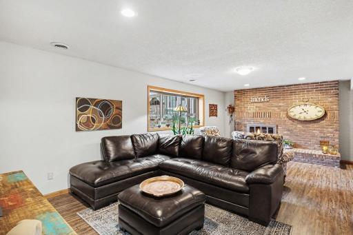 2100 Brooke Lane, Hastings, MN 55033