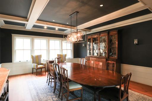 9350 Forest Rd_diningroom.jpg