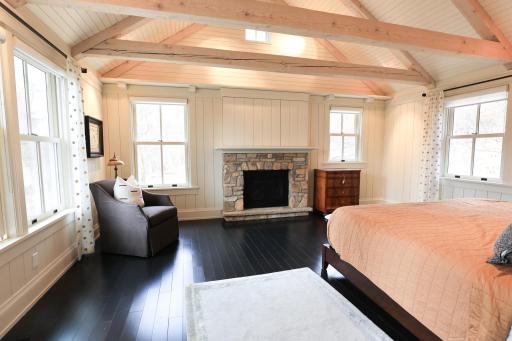 9350 Forest Rd_masterbedroom.jpg