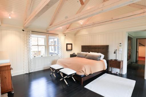 9350 Forest Rd_masterbedroom3.jpg