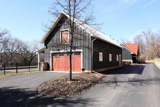 9350 Forest Rd_shed.jpg