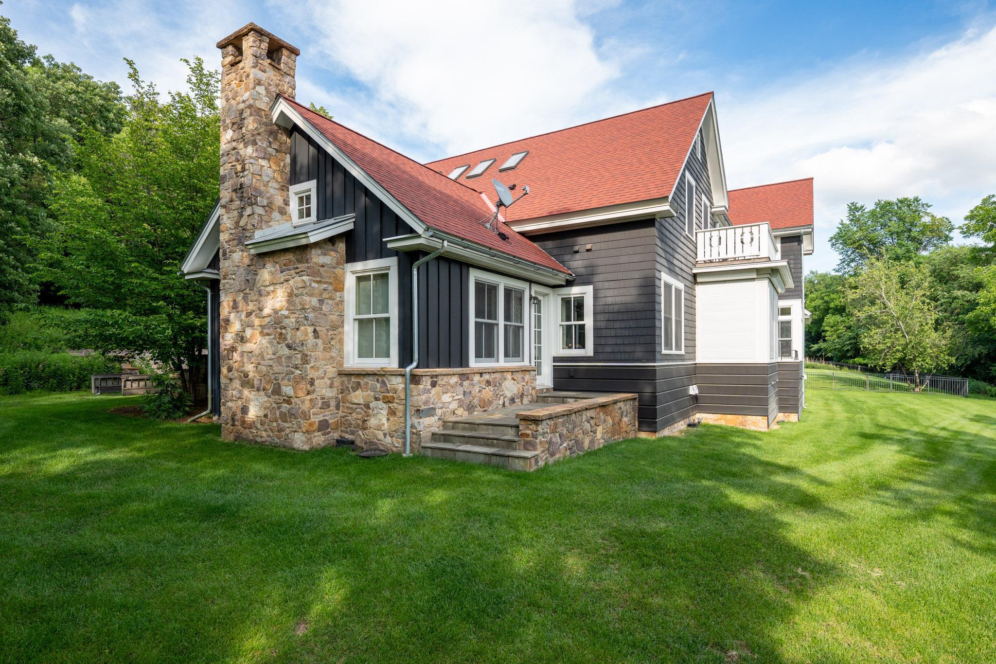 9350 Forest Rd, Cannon Falls-34.jpg