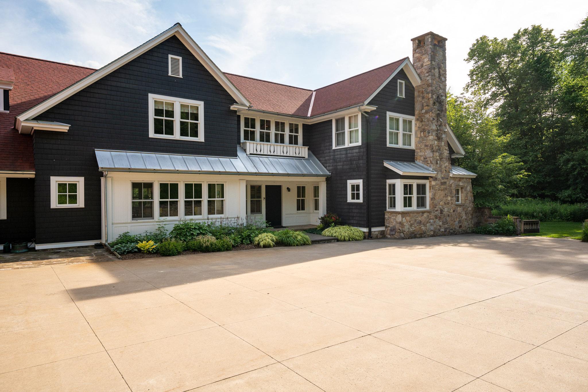 9350 Forest Rd, Cannon Falls-14.jpg