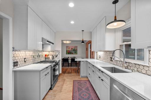133 19th Avenue S, Hopkins, MN 55343