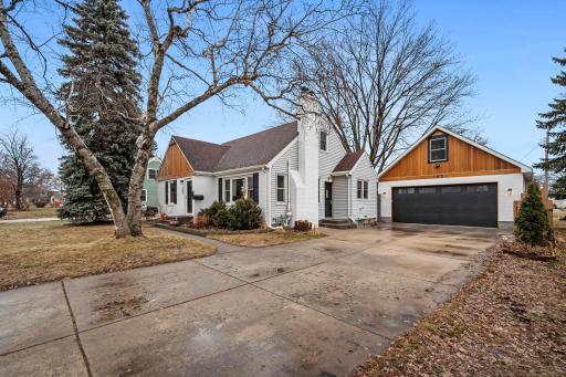 133 19th Avenue S, Hopkins, MN 55343