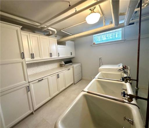 707 W Columbia Street, Chippewa Falls, WI 54729