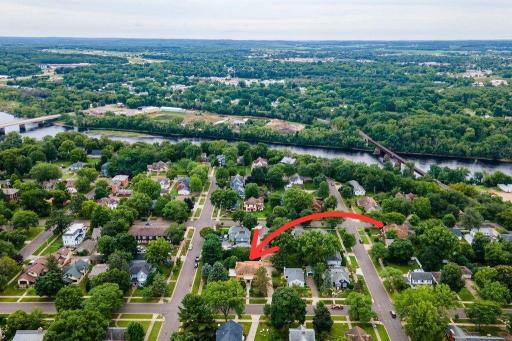 707 W Columbia Street, Chippewa Falls, WI 54729