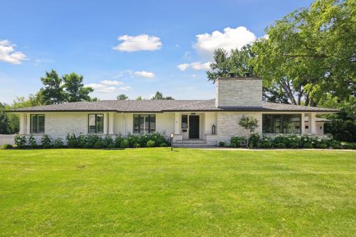 14 Woodland Road, Minneapolis, MN 55424