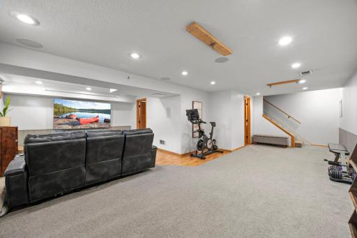 604 Thoreau Drive, Burnsville, MN 55337