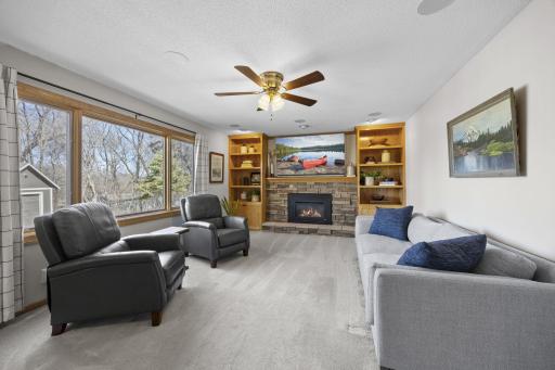 604 Thoreau Drive, Burnsville, MN 55337