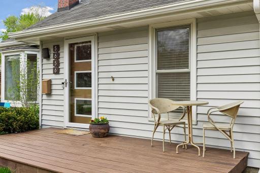 Enjoy the front deck for afternoon sunshine