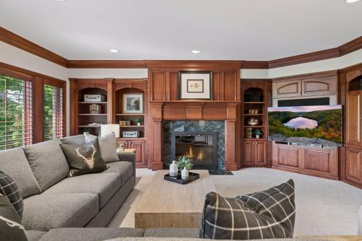 6 Island Road, Saint Paul, MN 55127