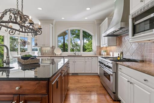 6 Island Road, Saint Paul, MN 55127