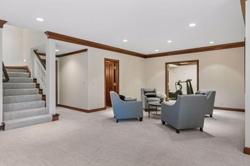 6 Island Road, Saint Paul, MN 55127