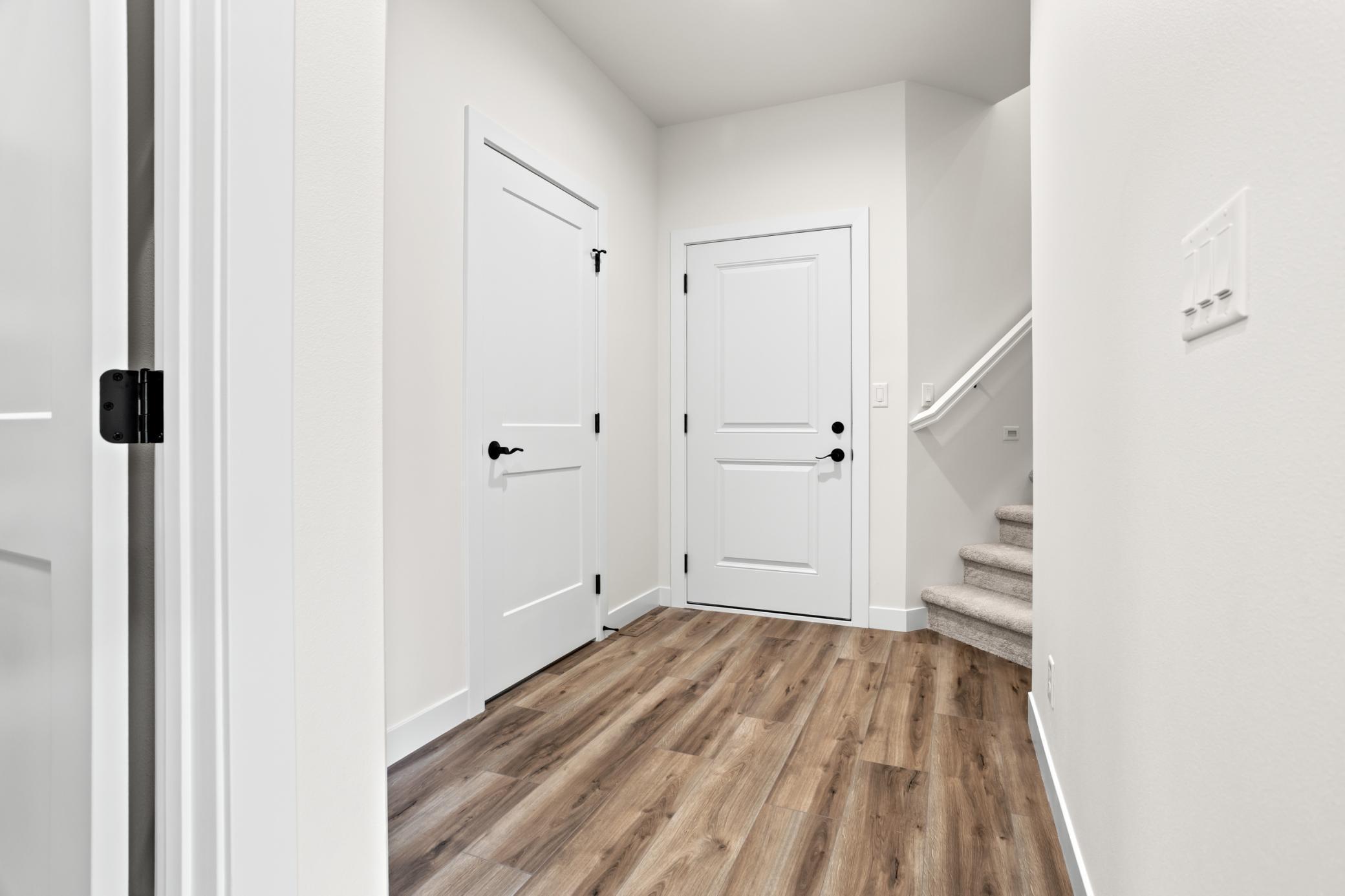 Back Foyer to Stairway/Bonus Room