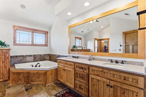 11545 Hillcrest Court N, White Bear Lake, MN 55110