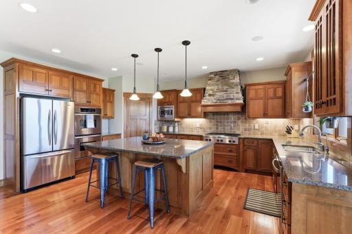 11545 Hillcrest Court N, White Bear Lake, MN 55110