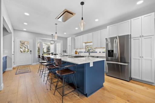 An entertainer's dream kitchen!