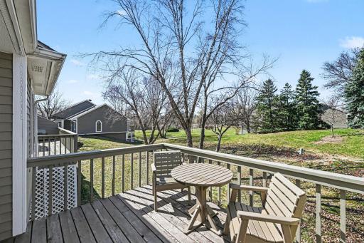 938 Winterberry Drive, Saint Paul, MN 55125