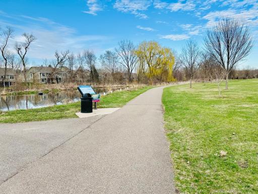 938 Winterberry Drive, Saint Paul, MN 55125