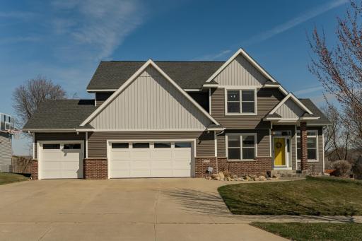 2721 Boulder Ridge Drive NW, Rochester, MN 55901