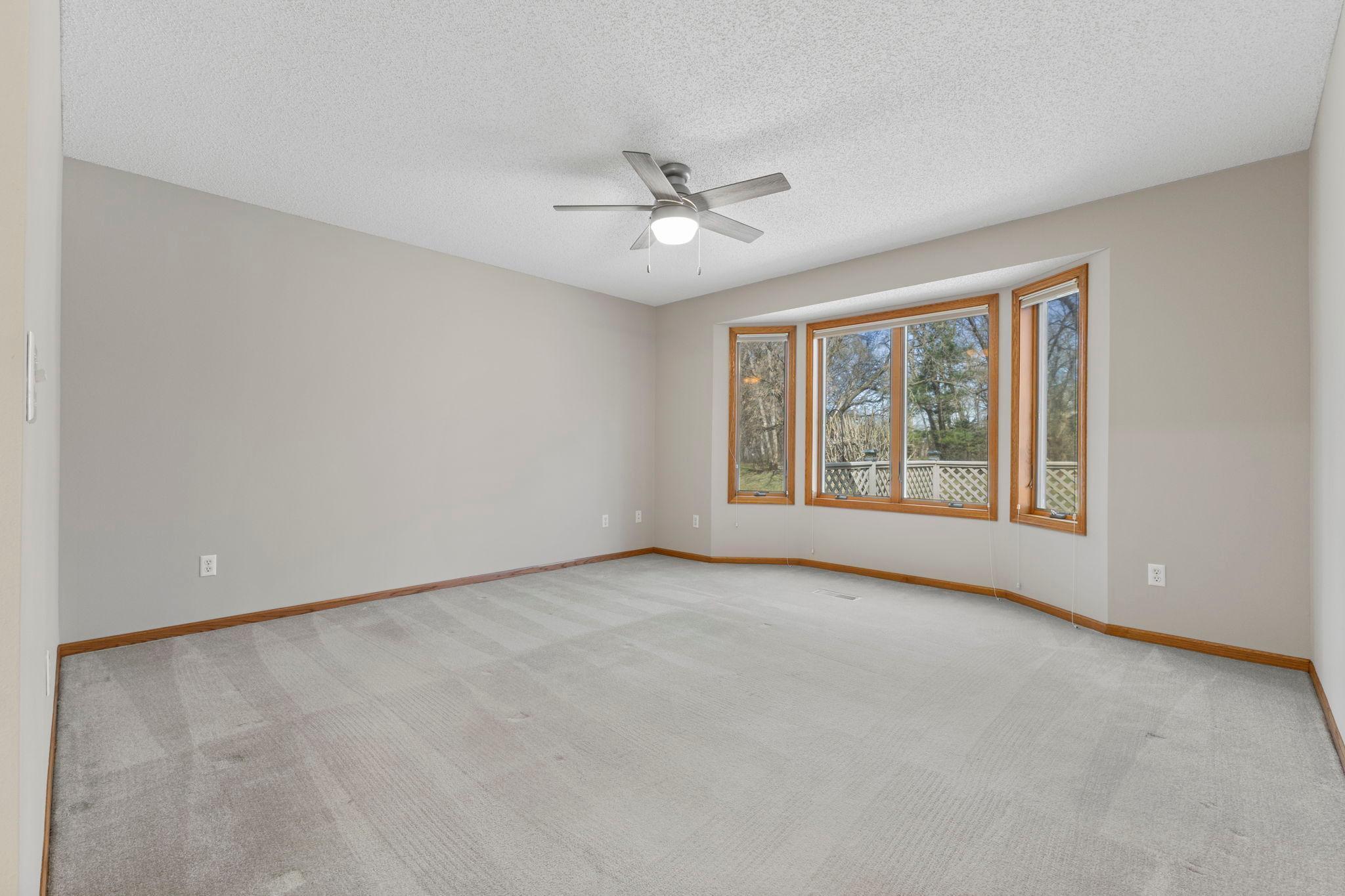 Plenty of space for your preferred bed size and any additional large furniture.