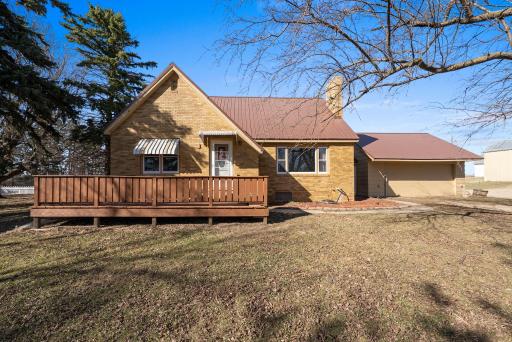 886 141st Street, Pipestone, MN 56164