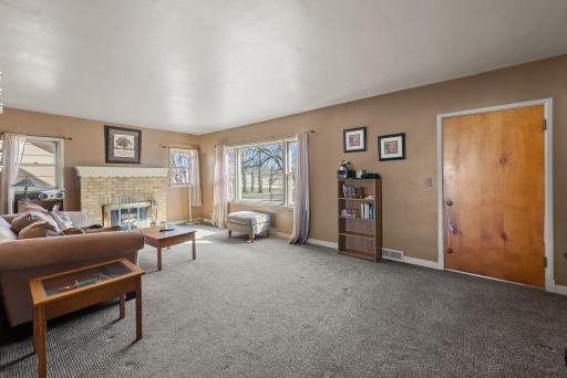 886 141st Street, Pipestone, MN 56164