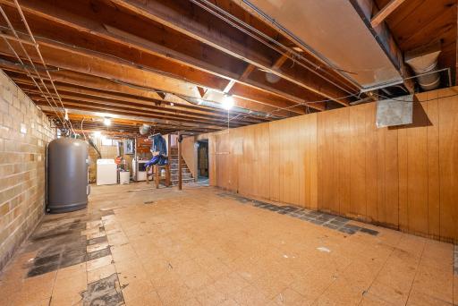 886 141st Street, Pipestone, MN 56164