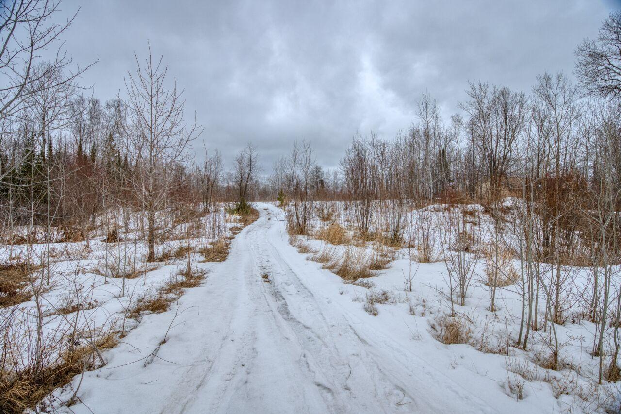 _JLF1633_hdr.jpg